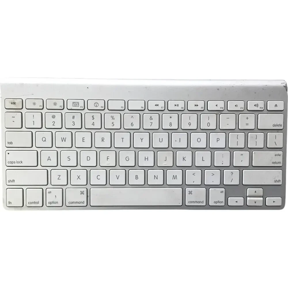 Apple A1314 Wireless Bluetooth Magic Keyboard Silver Rated 3.0v DC
